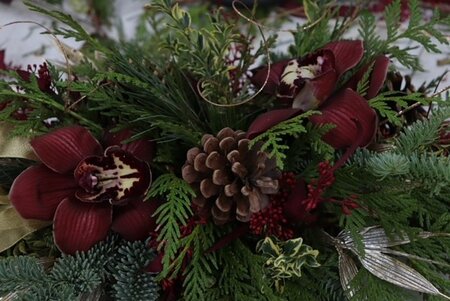 Fresh Christmas Centerpiece Workshop DEC 21 - image 4